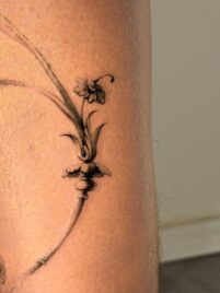 fi tattostudio wien umgebung tattoo tättowierer black and grey calligraphy small chicano fineline tattoos österreich niederösterreich brax braxtats ana